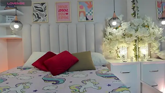 Charlotte hall  online show from 03/07/26, 04:20