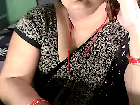 BABITA KUMARII online show from 10/14/25, 04:19
