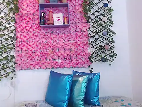 FUNNY AND HORNEY online show from 10/22/25, 04:02