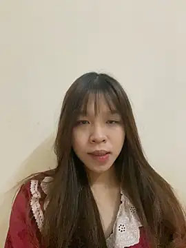 Snapshot of Hanaa07_ chatting on 10/02/25, 12:17 Hanaa07 online show from 10/02/25, 12:17