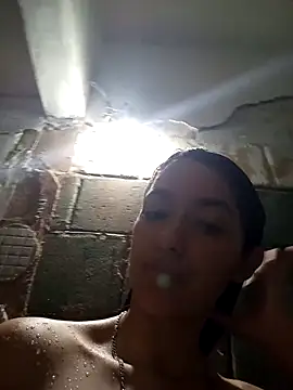 Snapshot of rooubin chatting on 10/09/25, 03:26 rooubin online show from 10/09/25, 03:26