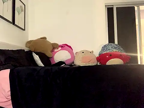 Vanessa0wnesHim online show from 11/20/25, 10:42