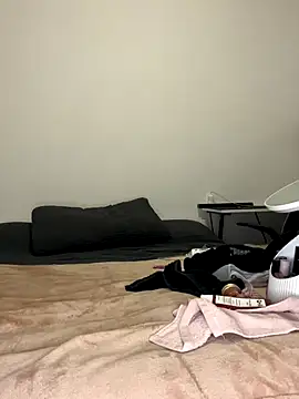 SelenaxMauro420 online show from 09/30/25, 06:02