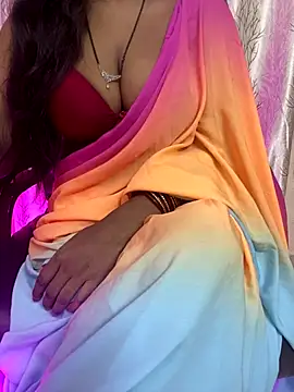 Snapshot of sweet-ananya23 chatting on 10/05/25, 10:57 sweet-ananya23 online show from 10/05/25, 10:57