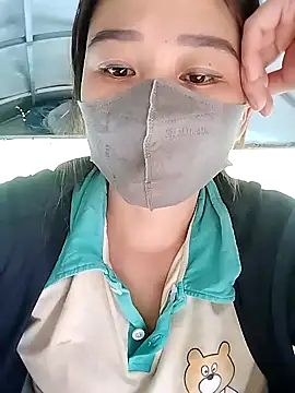 Girl Shy2000 online show from 10/26/25, 02:28