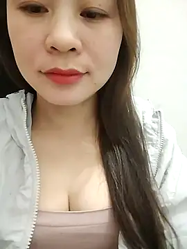 Girl Shy2000 online show from 11/28/25, 12:30