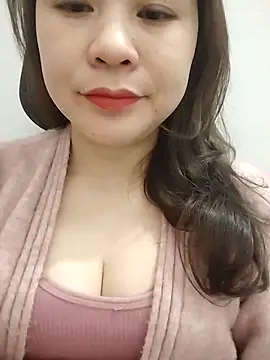 Girl Shy2000 online show from 02/15/26, 10:36