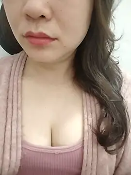 Girl Shy2000 online show from 02/15/26, 10:50