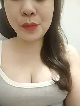 Girl Shy2000 online show from 03/20/26, 12:10