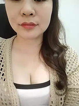 Girl Shy2000 online show from 04/03/26, 02:31