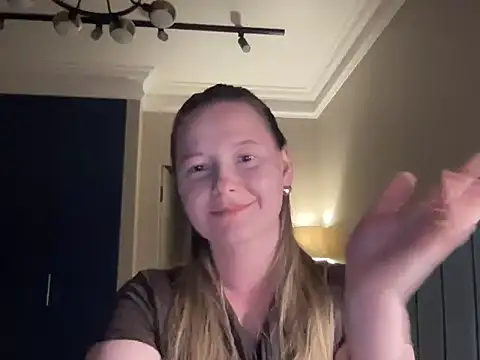 Veymarin online show from 10/25/25, 03:07