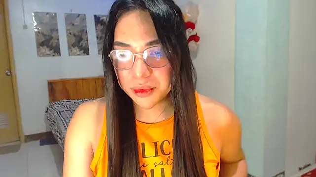 Snapshot of TopMistress1 chatting on 09/29/25, 05:07 TopMistress1 online show from 09/29/25, 05:07