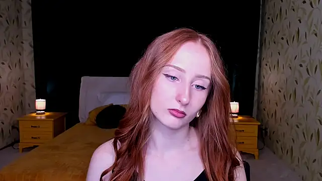 TwilightSerena online show from 11/25/25, 06:41