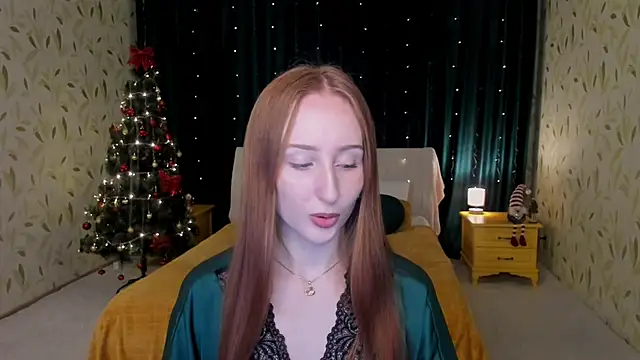 TwilightSerena online show from 12/04/25, 11:41