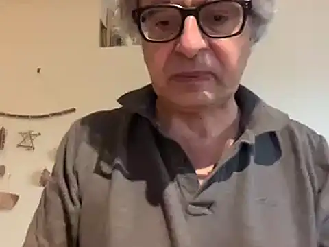 Snapshot of chtentation chatting on 12/19/25, 10:00 chtentation online show from 12/19/25, 10:00