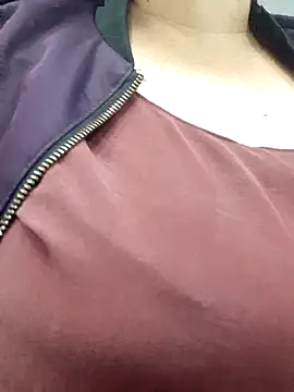 Kimkhaepretty online show from 12/17/25, 05:02