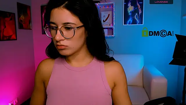 Snapshot of lia_make_love chatting on 10/16/25, 05:03 lia make love online show from 10/16/25, 05:03