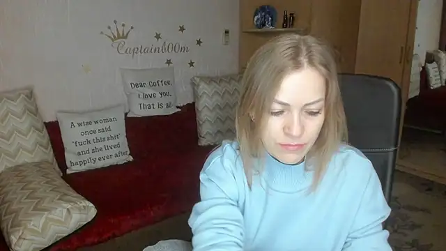 Tiffany Bates online show from 11/26/25, 03:18