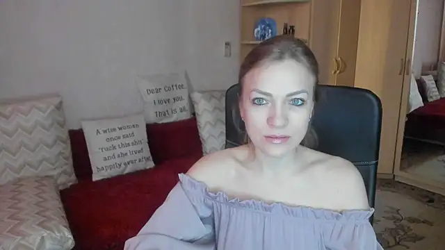 Tiffany Bates online show from 01/10/26, 11:45