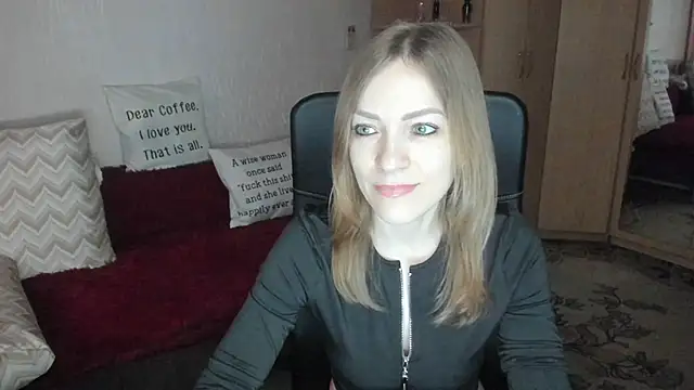 Tiffany Bates online show from 04/01/26, 09:54