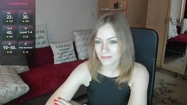 Tiffany Bates online show from 07/19/26, 09:13
