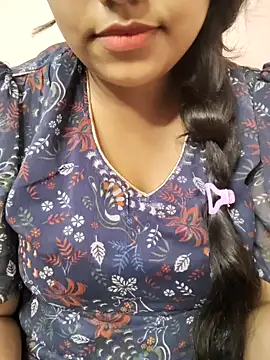 Miss Rose   online show from 10/17/25, 04:53