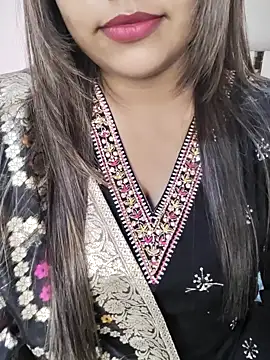 Miss Rose   online show from 11/01/25, 05:48