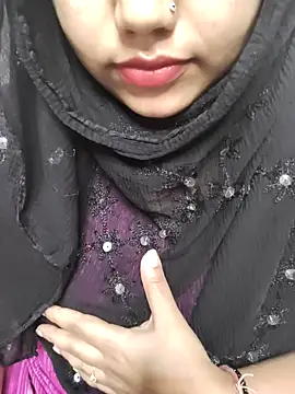 Miss Rose   online show from 02/02/26, 11:03