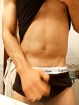 ruiiizz online show from 04/21/26, 05:50