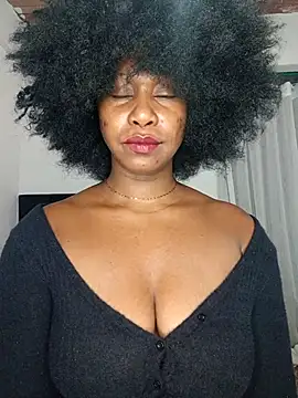 Opal S online show from 11/20/25, 04:45