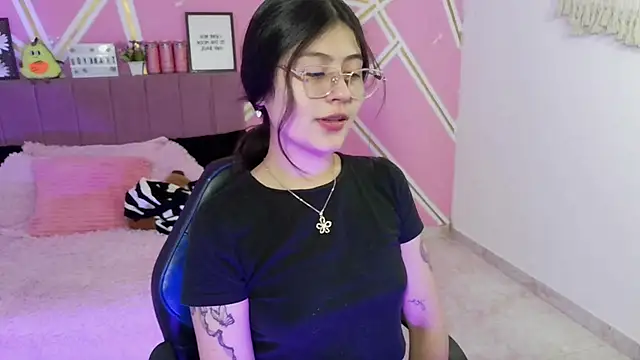 isa bunny18 online show from 03/06/26, 08:16