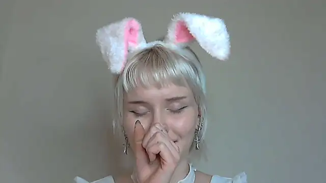 Paradoxy  online show from 10/28/25, 07:16