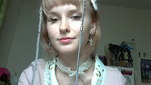 Paradoxy  online show from 04/20/26, 07:48