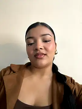 EmmaBlossom online show from 10/11/25, 06:28