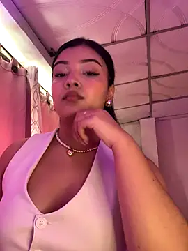 EmmaBlossom online show from 11/20/25, 06:07