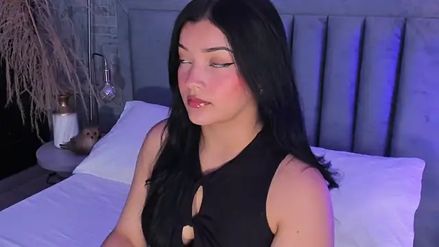 EmmaBlossom online show from 04/21/26, 12:22