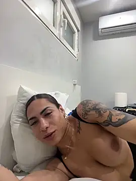 Naomi24herr online show from 03/02/26, 08:15