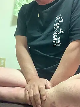 Snapshot of mj-story chatting on 10/24/25, 06:37 mj-story online show from 10/24/25, 06:37