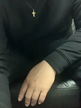 Snapshot of mj-story chatting on 10/31/25, 05:25 mj-story online show from 10/31/25, 05:25