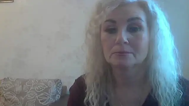 LadySexyBlond online show from 11/03/25, 06:14