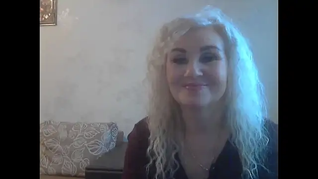 LadySexyBlond online show from 12/03/25, 05:00
