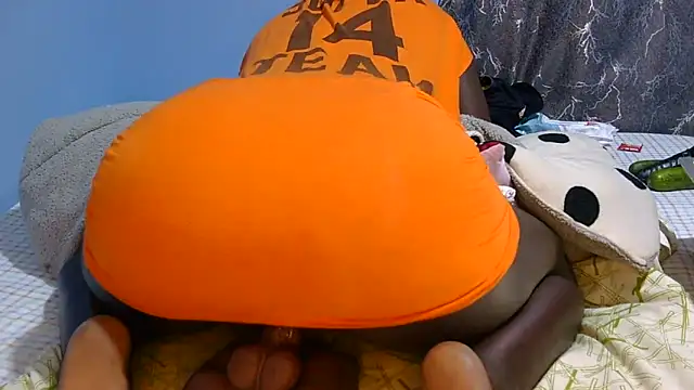 SpiceySnack online show from 04/20/26, 06:20