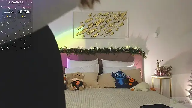 Nicole Broown  online show from 01/16/26, 09:19