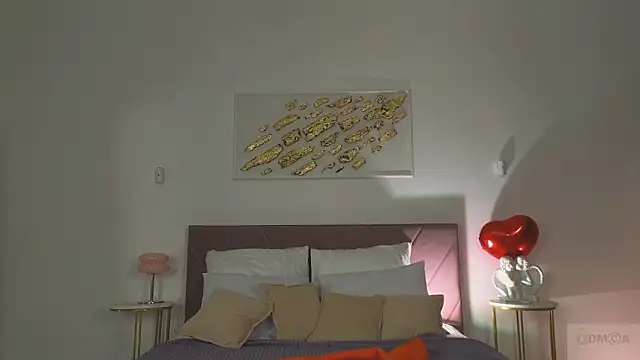 Nicole Broown  online show from 02/22/26, 09:13