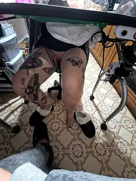 candymaxxx online show from 11/20/25, 06:40