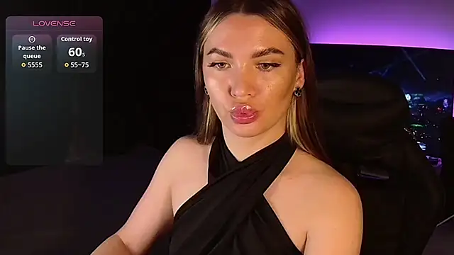 MissMaya   online show from 10/11/25, 07:45