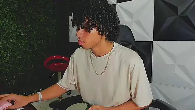 xion ez online show from 10/04/25, 09:24