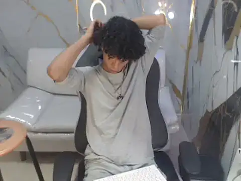 xion ez online show from 11/08/25, 07:45