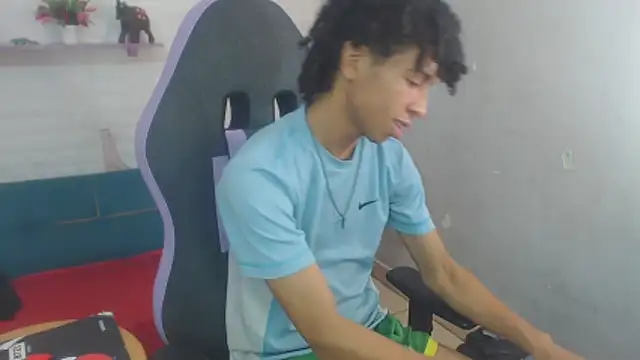 xion ez online show from 12/17/25, 09:43