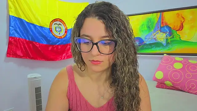 Snapshot of katiaa_lovv chatting on 06/29/26, 12:05 katiaa lovv online show from 06/29/26, 12:05